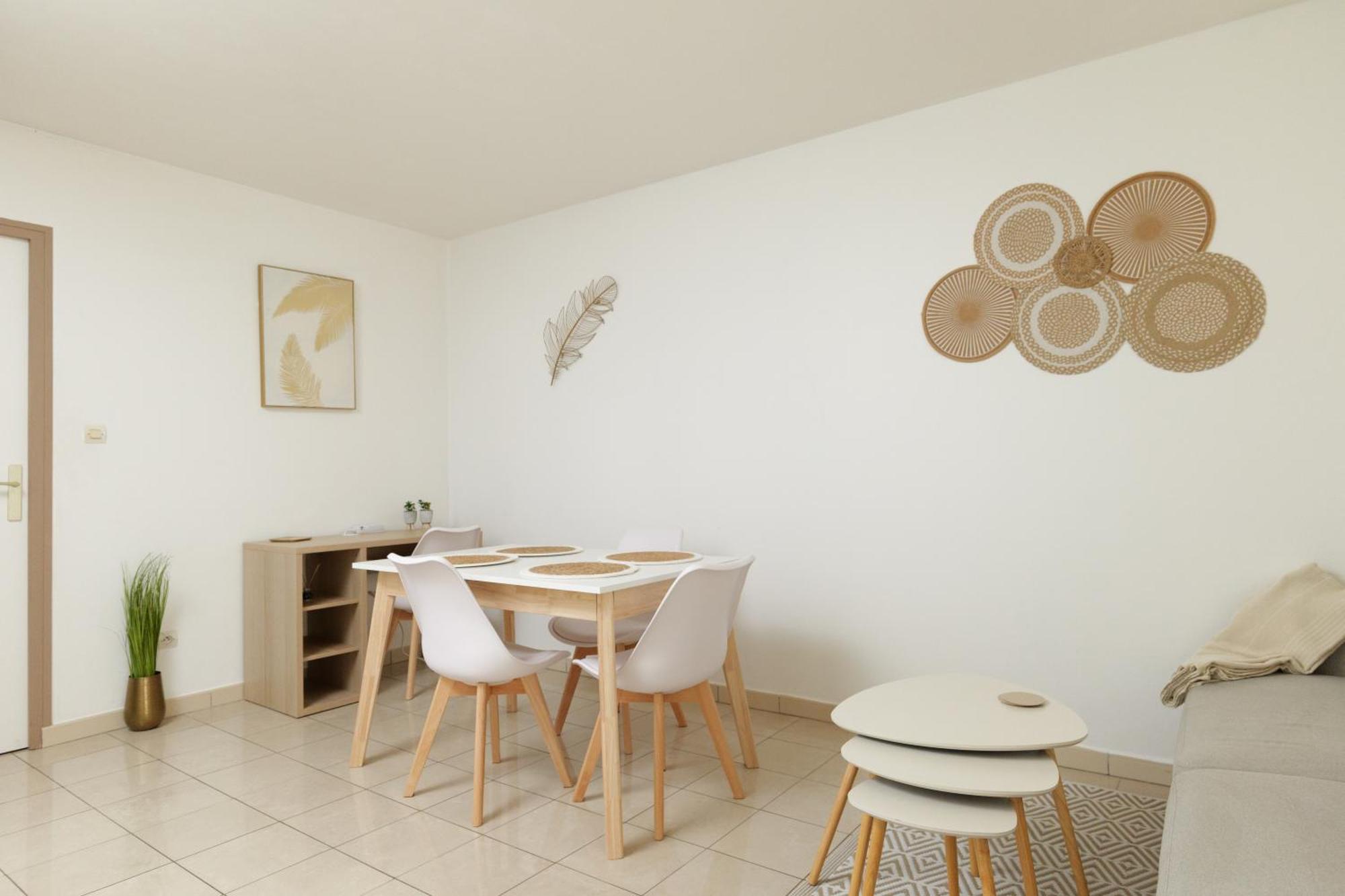 Appart. T3 Les Hauts De Madiana Schoelcher Exterior photo